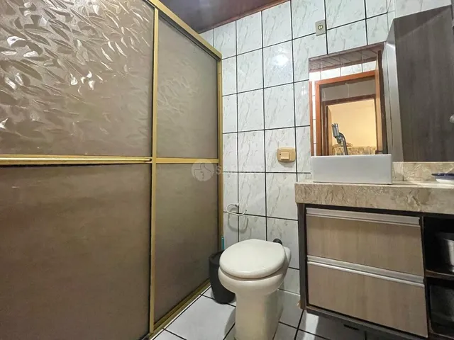 Imagem 8: Apto na avenida principal de Bombas com terraço e vista para o Mar !