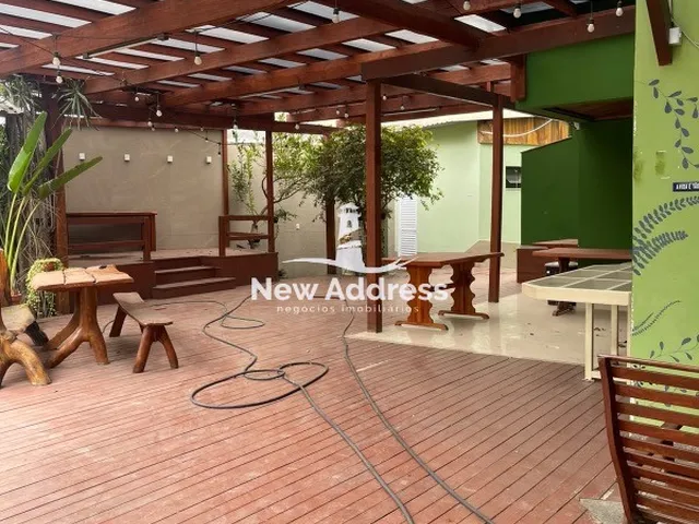 Imagem: Casa Triplex à venda no Ibes com potencial