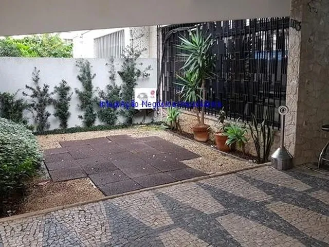Imagem 13: 0 Loja com 5 banheiros