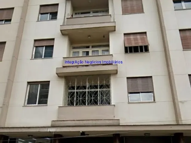 Imagem 1: Apartamento 96M², 03 Dormitórios e 02 Banheiros. Condomínio com Portaria, Elevadores e Zelador. Excelente Localização