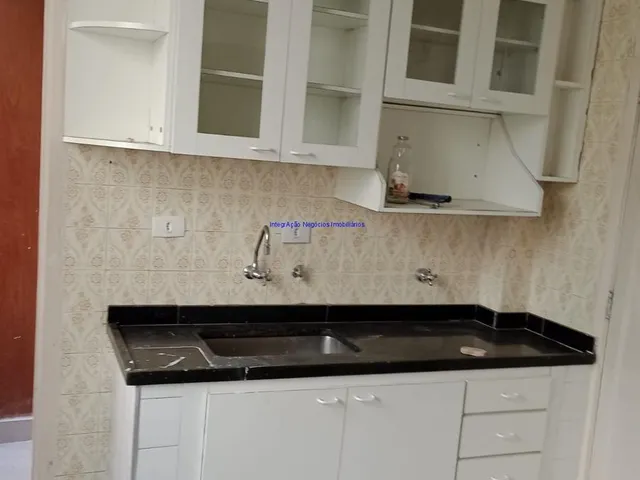 Imagem 13: Apartamento 96M², 03 Dormitórios e 02 Banheiros. Condomínio com Portaria, Elevadores e Zelador. Excelente Localização