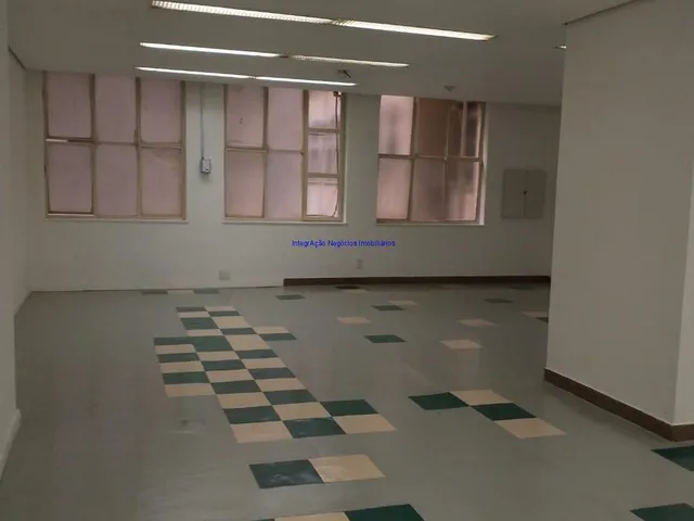 Imagem: Sobreloja 400M² e 02 Banheiros. Excelente