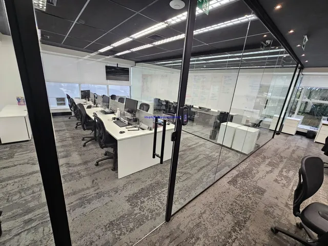Imagem 4: 0 Sala comercial com 4 banheiros