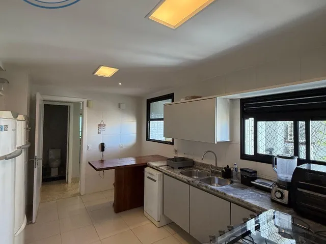 Imagem 4: APARTAMENTO À VENDA NO VILLAGGIO PANAMBY COM 4 SUÍTES EM ANDAR ALTÍSSIMO COM