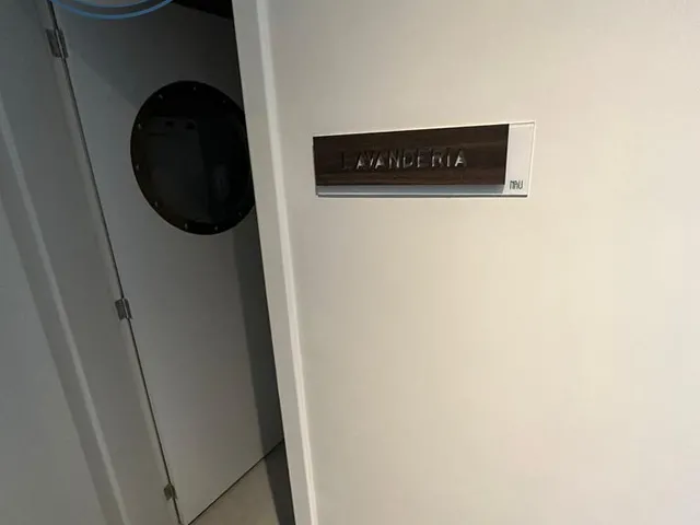 Imagem 3: 1/4 E SALA NO NAU LIFE STYLE NA BARRA, MOBILIADO EM ÓTIMA LOCALIZAÇÃO, OPORTUNIDADE!