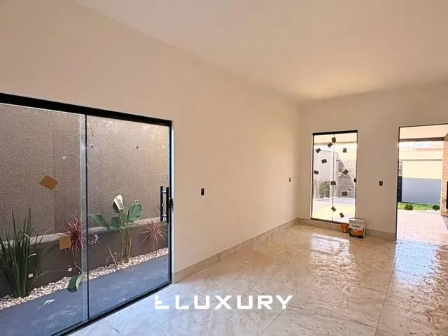 Imagem 11: Casa à venda no Setor Primavera com 3 quartos, suíte e pé direito alto