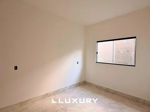 Imagem 9: Casa à venda no Setor Primavera com 3 quartos, suíte e pé direito alto