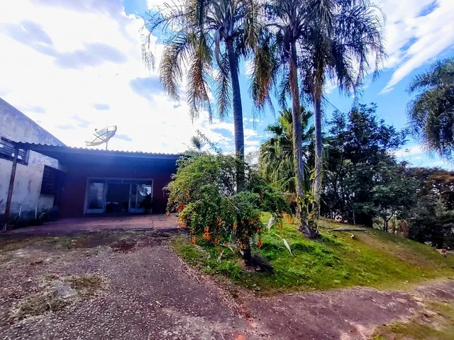 Imagem 16: Chácara à Venda com 3 Casas no Bairro da Colônia - Jundiaí/SP