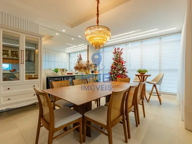 Imagem 12: Apartamento com 3 Dormitórios À Venda Sendo 3 Suítes, 130.0 M² por - R$ 2.800.000,00 - Bombas - Bombinhas/Sc