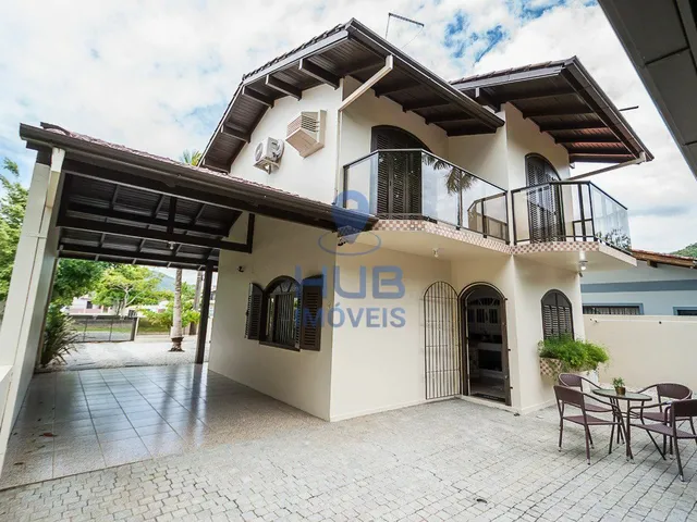 Imagem: Casa com 3 dormitórios à venda, 160.0