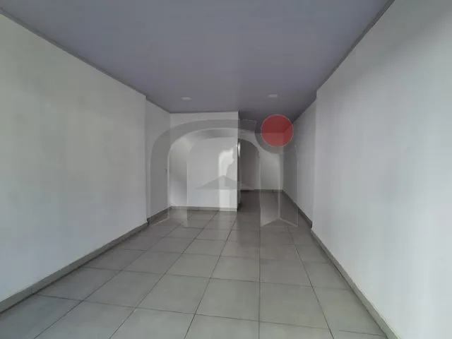 Imagem 3: Salão em Região Movimentada