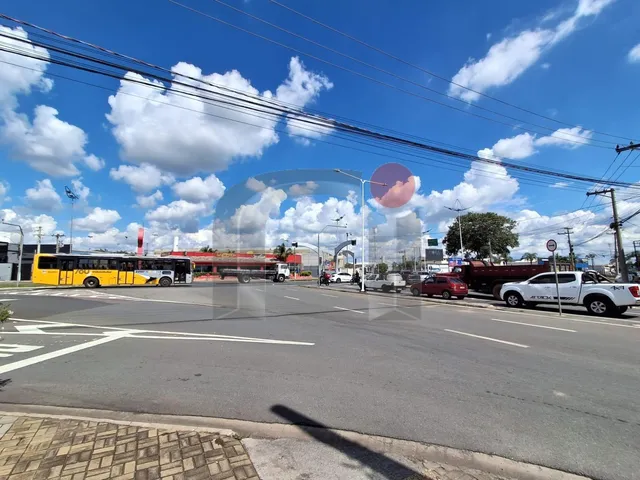 Imagem 5: Salão Dentro de Área Comercial em Localização Privilegiada