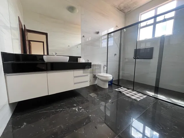Imagem 13: Casa de Alto Padrão à Venda – Bairro Planalto