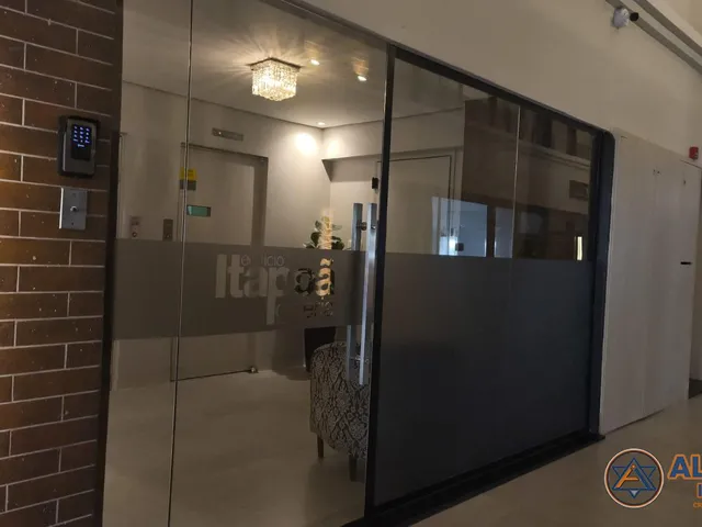 Imagem 4: ED ITAPOA NO CENTRO DE CASCAVEL, LOCALIZADO NA RUA PARANÁ, 5º ANDAR, PRÉDIO COM