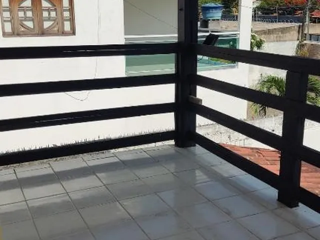 Imagem 3: CASA EM CANDEIAS