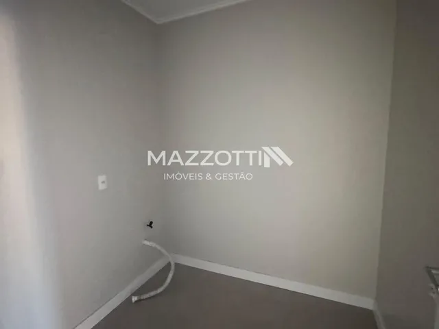 Imagem 3: Aluga-se Sala Comercial 78 m² Localização Central em frente ao Mondrone