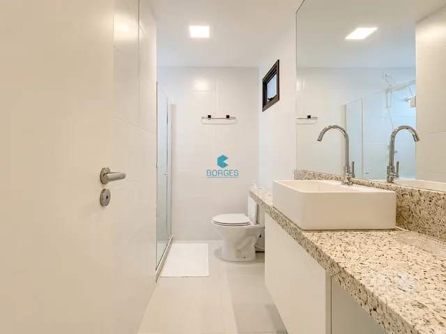 Imagem 11: Apartamento pé na areia à venda em Itacimirim com 82m², 3 quartos e porteira fechada