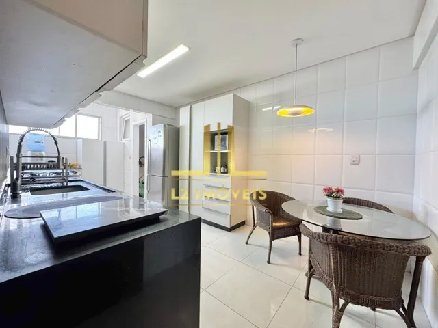 Imagem 4: APARTAMENTO - 4/4 SENDO 3 SUÍTES - 187M² - CLOSET - 02 VAGAS - GRAÇA
