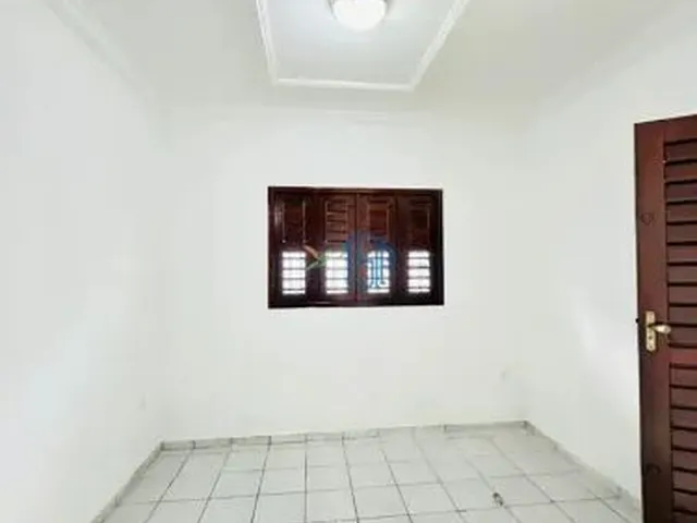 Imagem 9: CASA EM EMAÚS PRÓXIMA À BR