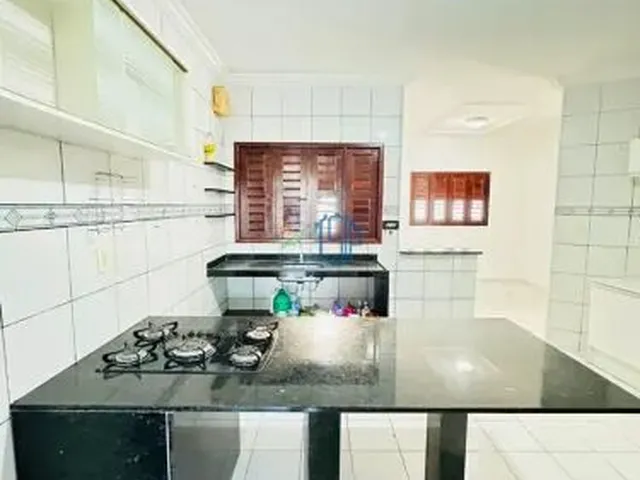 Imagem 4: CASA EM EMAÚS PRÓXIMA À BR