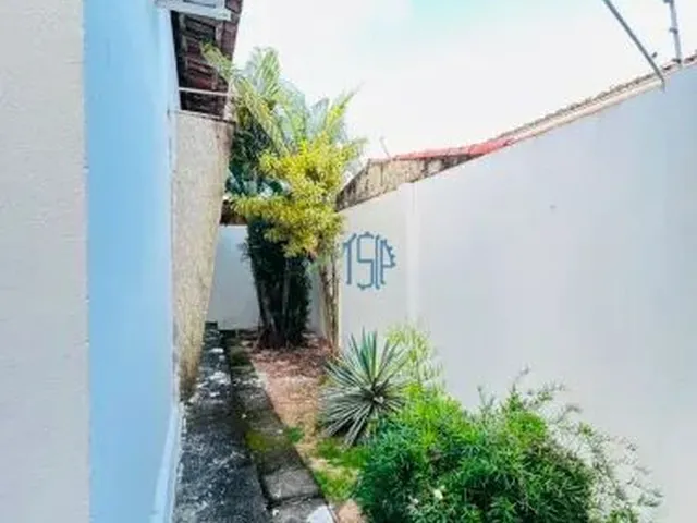 Imagem 10: CASA EM EMAÚS PRÓXIMA À BR