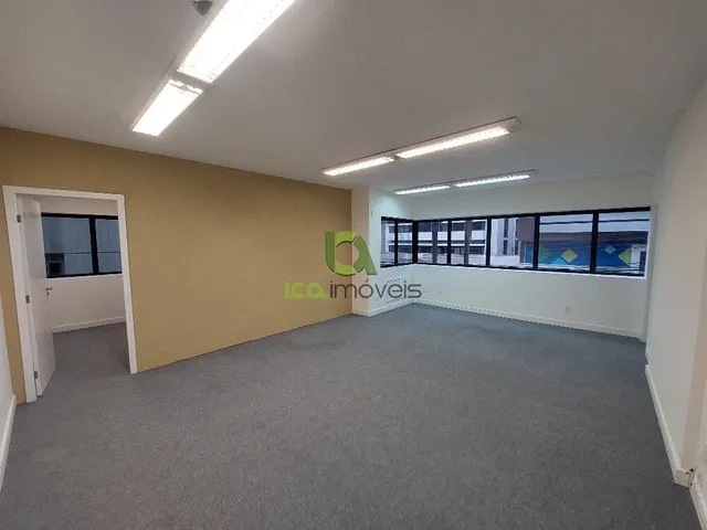 Imagem 5: SALA COMERCIAL À VENDA EM FLORIANÓPOLIS NO CENTRO EXECUTIVO VIA VENETO