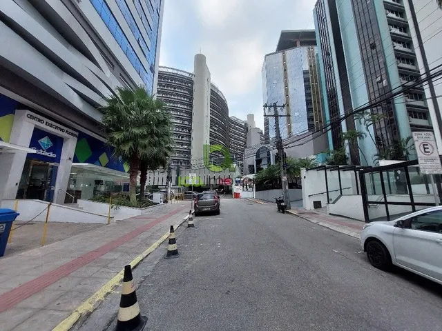 Imagem 7: SALA COMERCIAL À VENDA EM FLORIANÓPOLIS NO CENTRO EXECUTIVO VIA VENETO