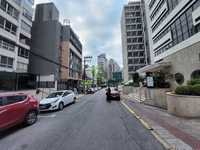 Imagem 10: SALA COMERCIAL À VENDA EM FLORIANÓPOLIS NO CENTRO EXECUTIVO VIA VENETO