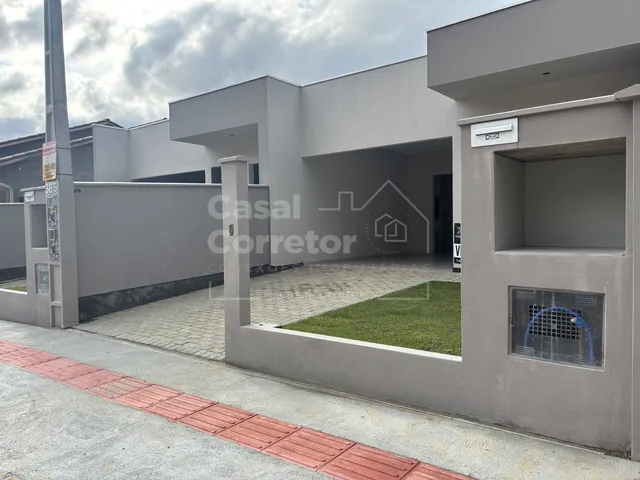 Imagem 8: Casa de 2 dormitórios em loteamento com muita área verde