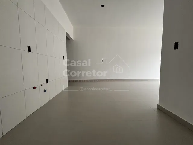 Imagem 10: Casa de 2 dormitórios em loteamento com muita área verde