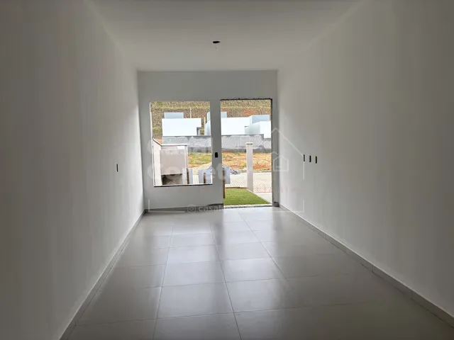 Imagem 7: Casa de 2 dormitórios em loteamento com muita área verde