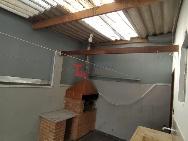 Imagem 5: APENAS 1 QUADRA DA PADARIA CHIQUE NA AVENIDA ARAPONGAS -CASA A VENDA