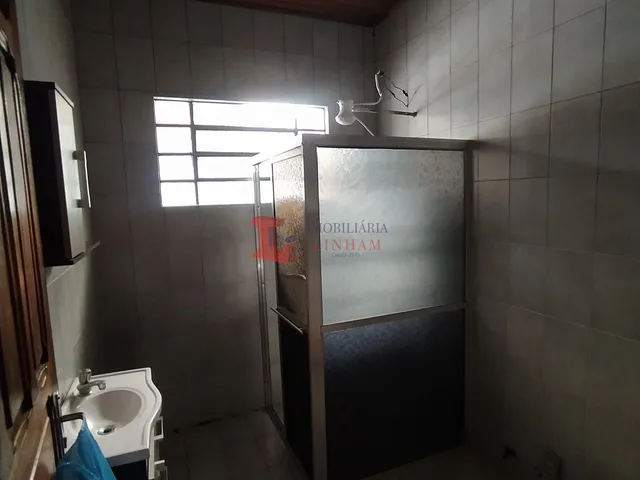 Imagem 8: APENAS 1 QUADRA DA PADARIA CHIQUE NA AVENIDA ARAPONGAS -CASA A VENDA