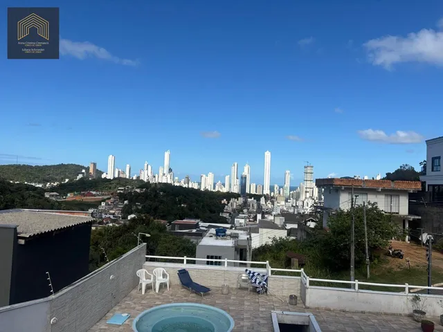Imagem: Casa À Venda no Bairro Nações - Balneário