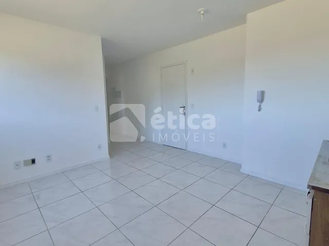 Imagem 3: Apartamento para Locação com 2 Quartos e 1 Vaga no Bairro Carvalho em Itajaí/SC