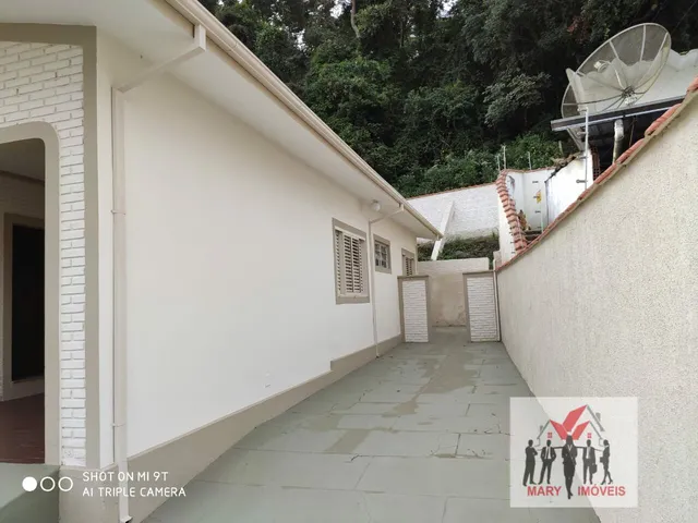 Imagem 2: Casa para alugar no bairro Vila Cruz - Poços de Caldas/MG