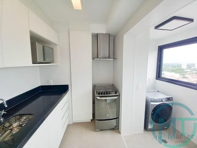 Imagem 9: P style="line-height: 1.4;">Descubra este encantador apartamento vazio, localizado no