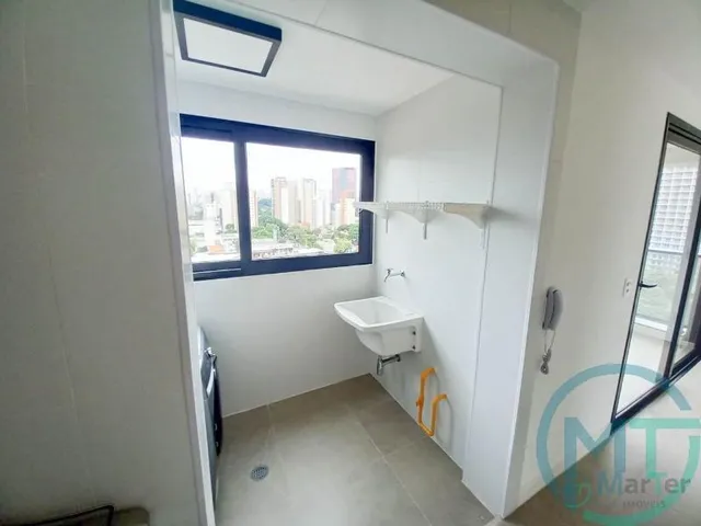 Imagem 10: P style="line-height: 1.4;">Descubra este encantador apartamento vazio, localizado no