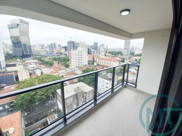 Imagem 12: P style="line-height: 1.4;">Descubra este encantador apartamento vazio, localizado no