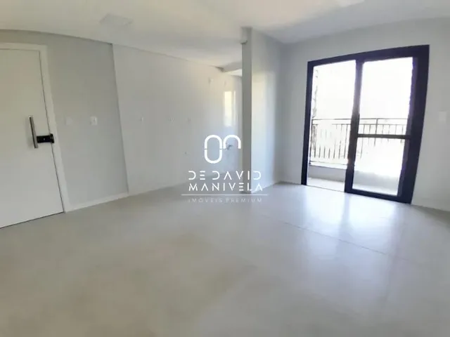 Imagem 2: Apartamento semimobiliado em Camobi com 1 dormitório e vaga de garagem
