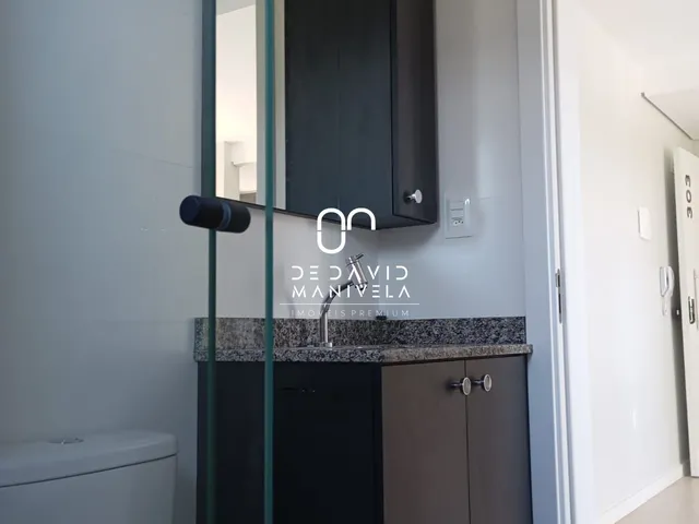 Imagem 7: Apartamento semimobiliado em Camobi com 1 dormitório e vaga de garagem