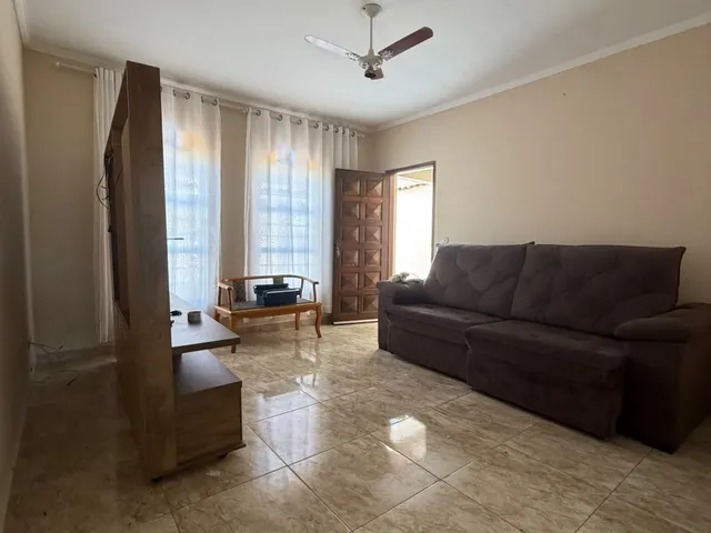 Imagem 4: Casa À Venda em Sorocaba-Sp, Bairro Éden, com 3 Quartos, 1 Sala, 3 Banheiros, 3 Vagas de Garagem e 192,00 M² de Área!