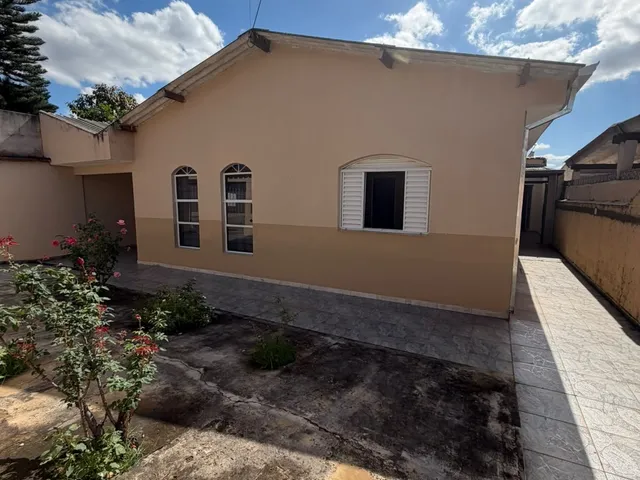 Imagem 12: Casa À Venda em Sorocaba-Sp, Bairro Éden, com 3 Quartos, 1 Sala, 3 Banheiros, 3 Vagas de Garagem e 192,00 M² de Área!