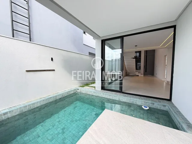 Imagem 5: Casa Duplex com 4 Suítes, Piscina e Hidromassagem no Condomínio Amarilis - Papagaio