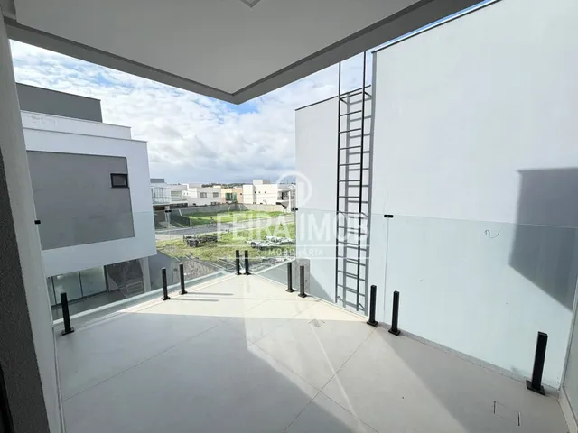 Imagem 14: Casa Duplex com 4 Suítes, Piscina e Hidromassagem no Condomínio Amarilis - Papagaio