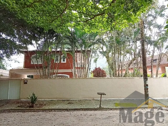 Imagem: SOBRADO COM 03 DORMITÓRIOS PARA LOCAÇÃO