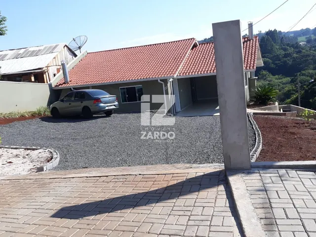 Imagem: Casa a Venda em Terreno de Esquina, Bairro