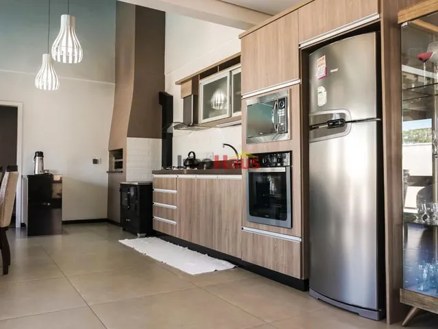 Imagem 14: CASA SEMI-MOBILIADA NO BAIRRO 15 DE NOVEMBRO, PRÓXIMA DA AVENIDA PRINCIPAL