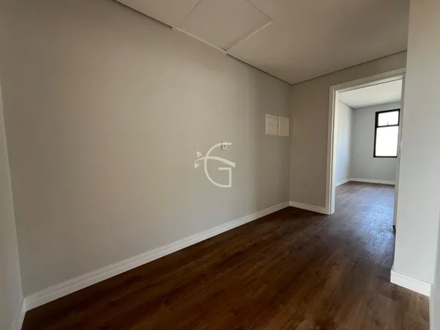 Imagem 12: Venha conhecer a casa dos seus sonhos! Esta incrível residência conta com 3 quartos