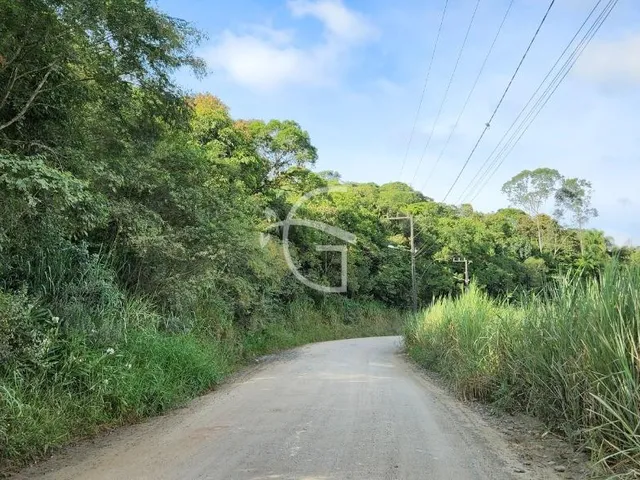 Imagem 8: Excelente oportunidade para investimento! Localizada no Bairro CORVETA em Araquari-SC